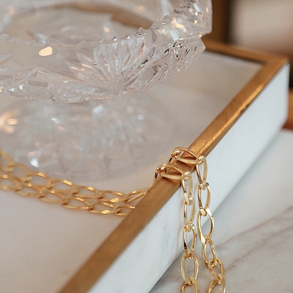 SoldOut11thStreet - Picture 2 of 8